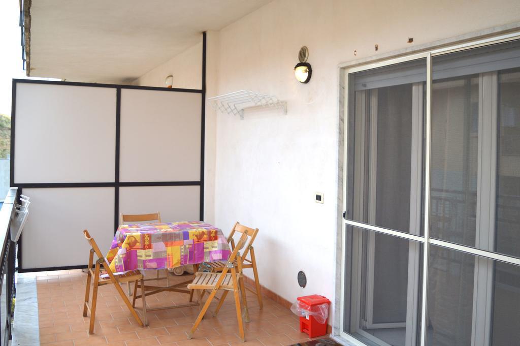 Appartamento Vallone Petrara Reggio Calabria Exterior photo