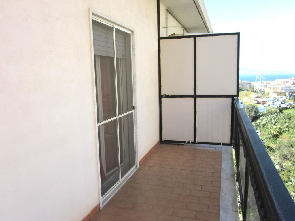 Appartamento Vallone Petrara Reggio Calabria Exterior photo